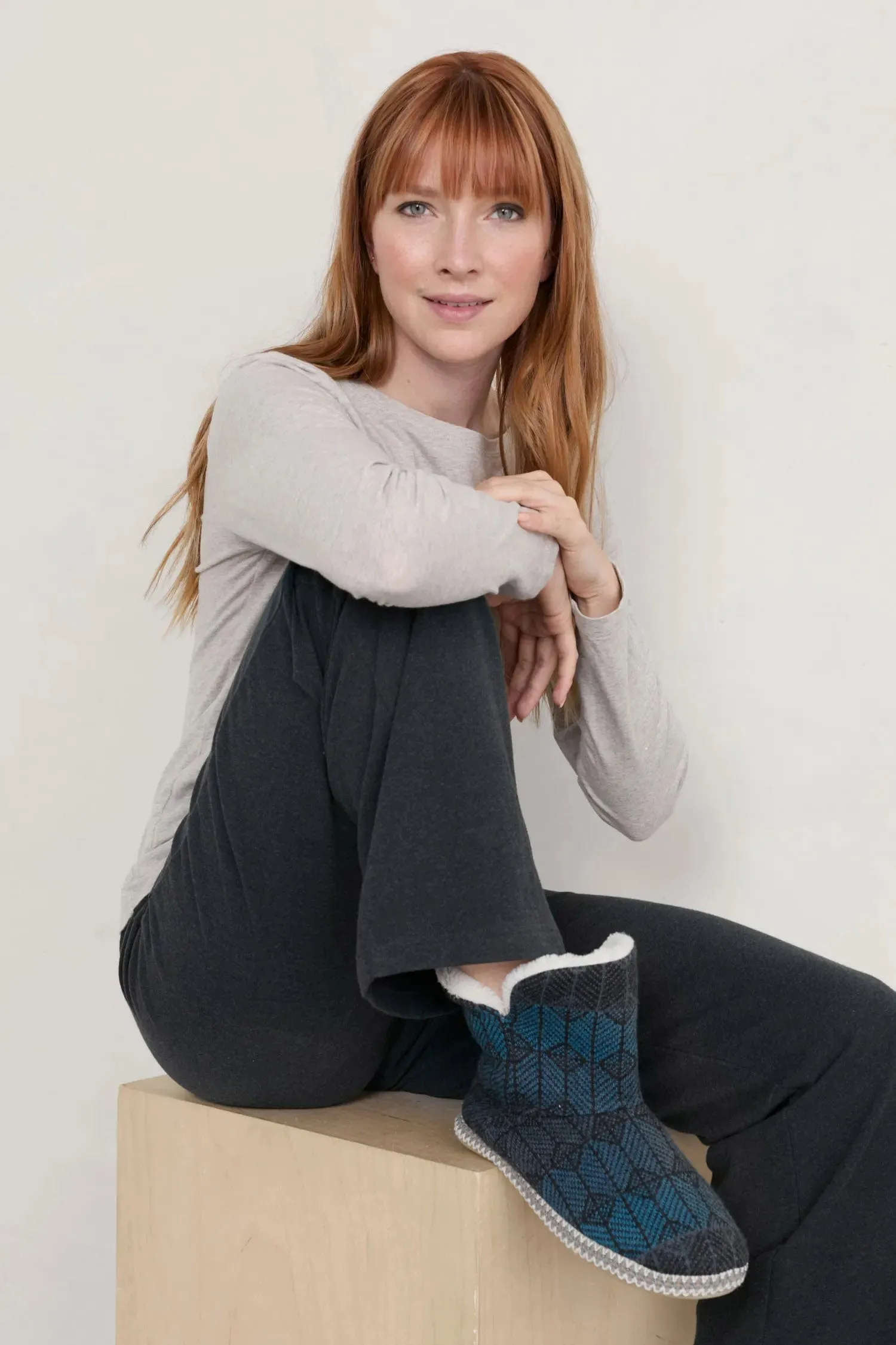 Snooze Slipper Booties - Lost Maze Storm