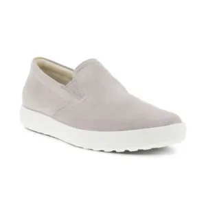 Soft 7W Slip-On Sneaker
