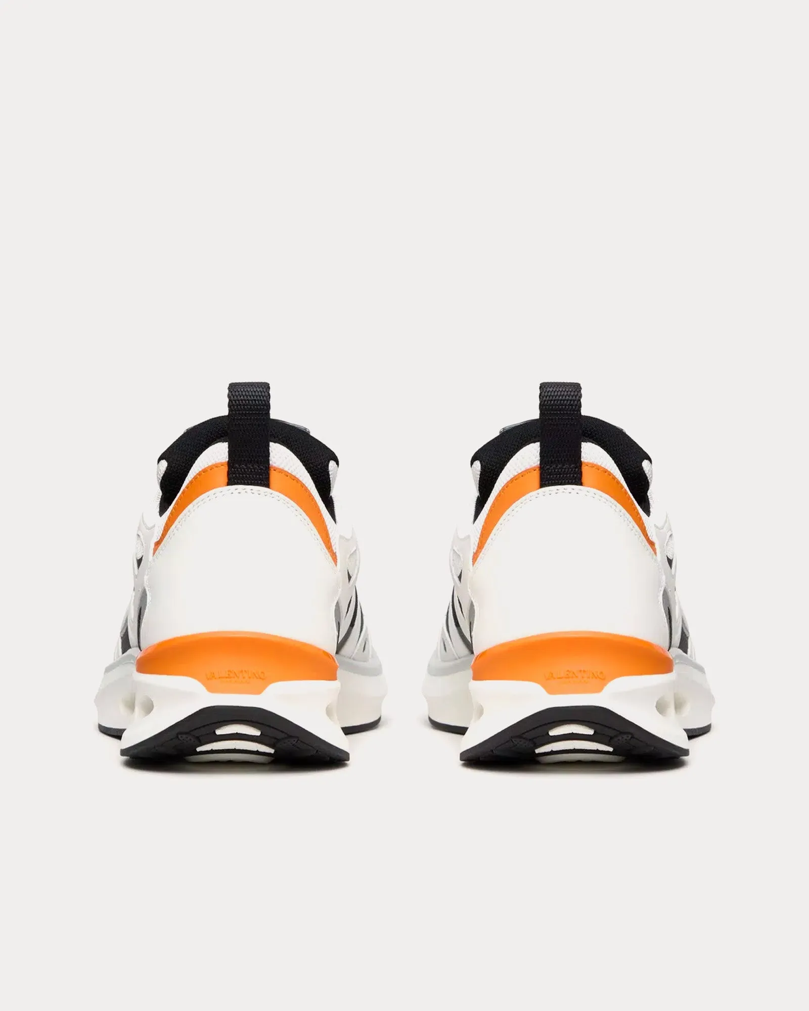 Vlogo Easyjog Calfskin & Fabric Black / White / Pastel Grey / Orange Low Top Sneakers