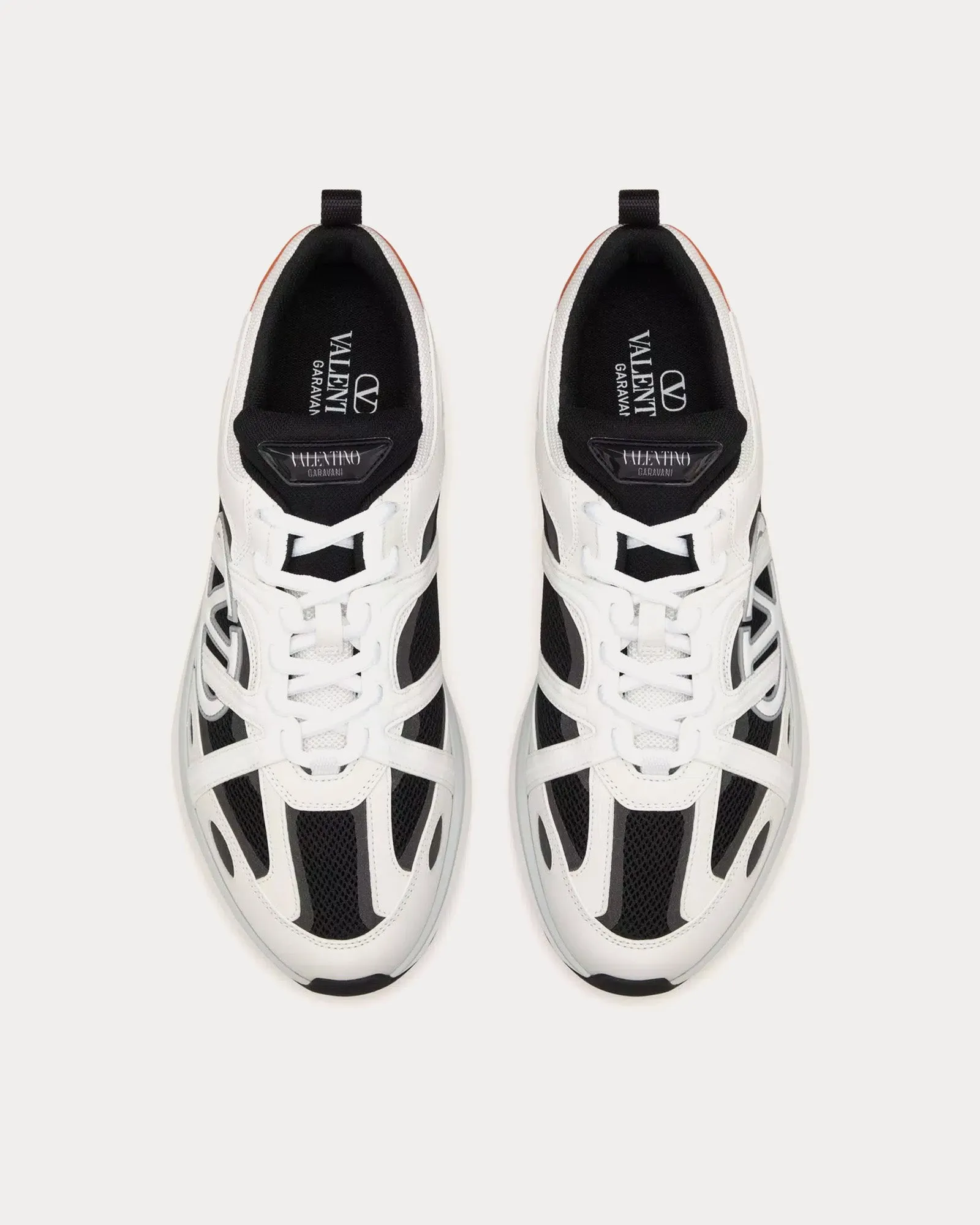 Vlogo Easyjog Calfskin & Fabric Black / White / Pastel Grey / Orange Low Top Sneakers